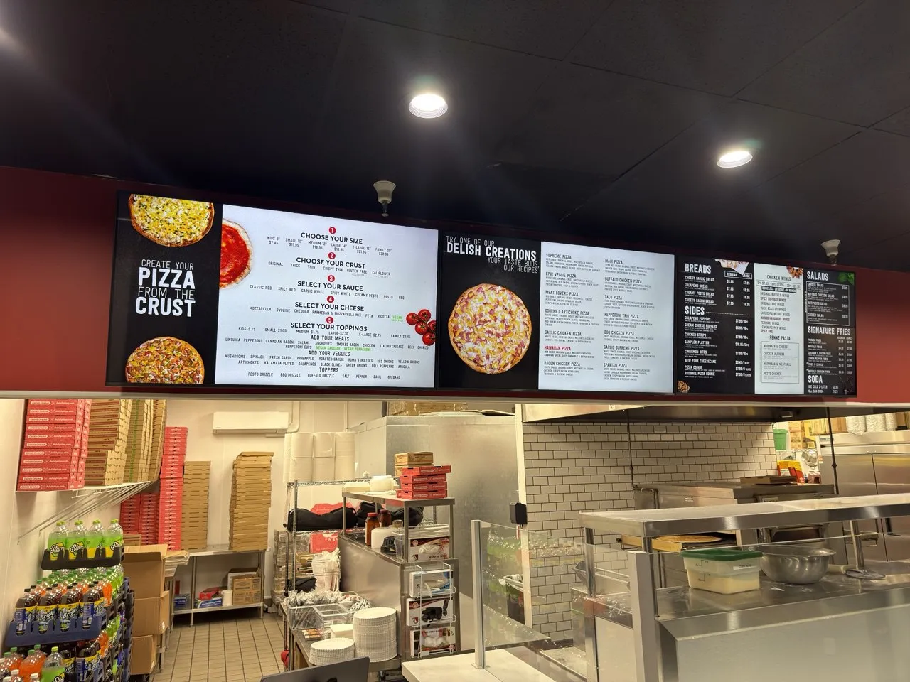 Delish Pizza – custom dark theme menu boards